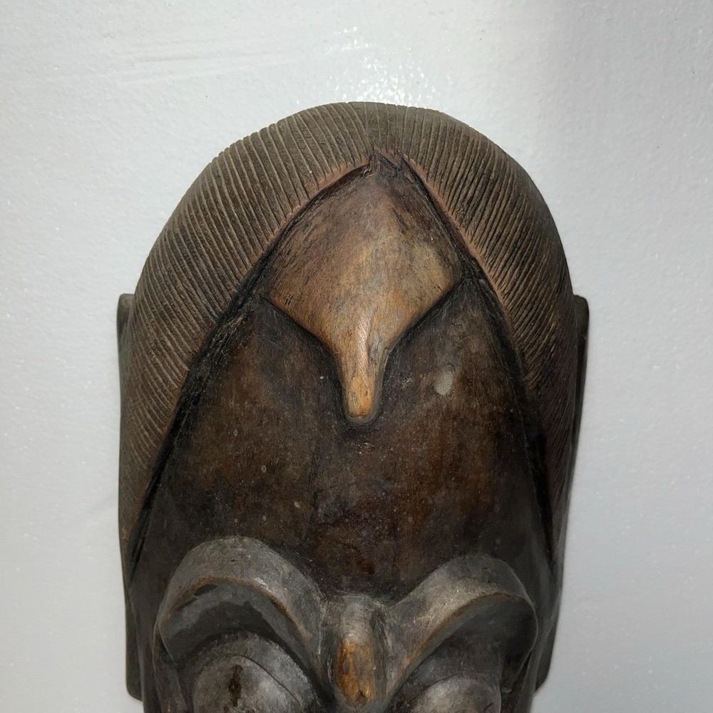 Vintage‎ African Tribal Wooden Jambo Kenya Mask Hand Carved, Wall Decor 19" Tall - Picture 5 of 8